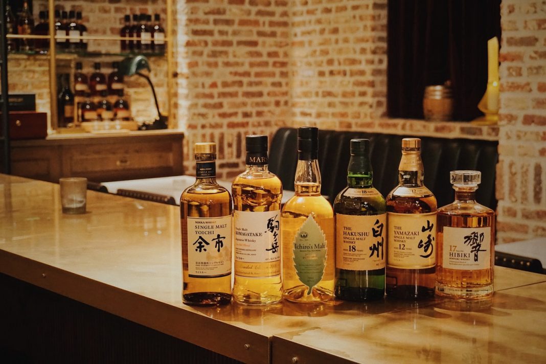 Japanese Whisky Suntory