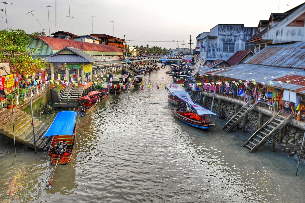 Amphawa,Floating,Market,Thailand
