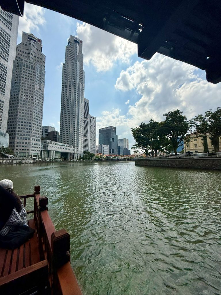 Singapore River Bumboat view skyscrapers