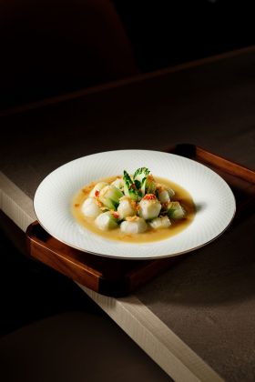 vegetable dish at The Black Pearl Singapore